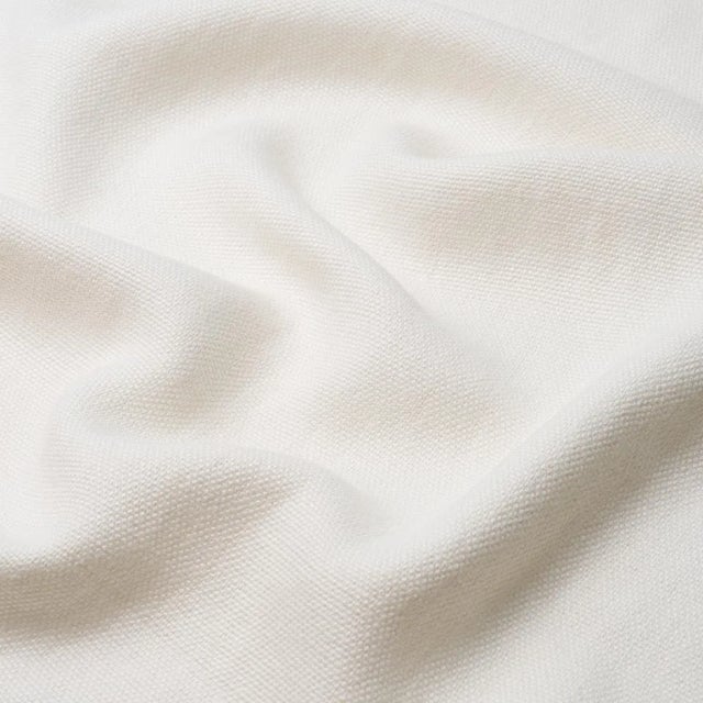 Contemporary SAMPLE - Schumacher Franc Linen Fabric In Blanc For Sale - Image 3 of 3