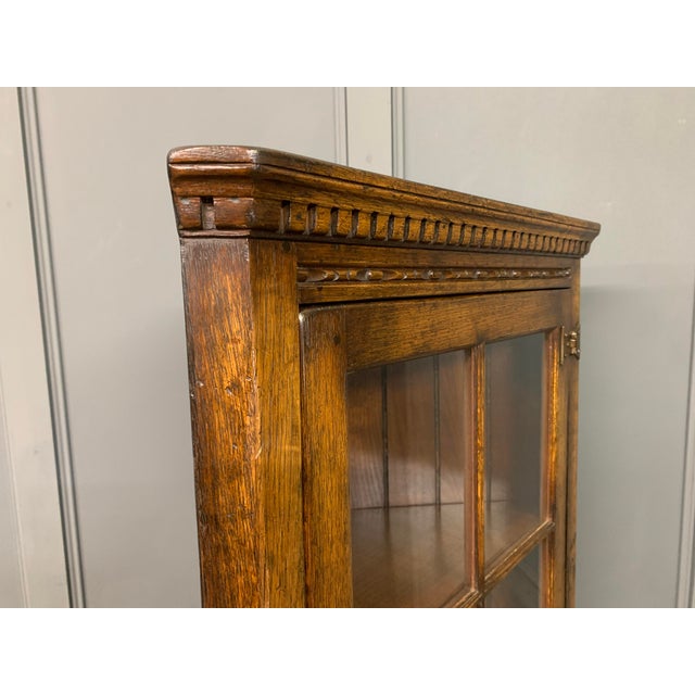 Ipswich Corner Cabinet in Oak, 1930 For Sale - Image 4 of 14