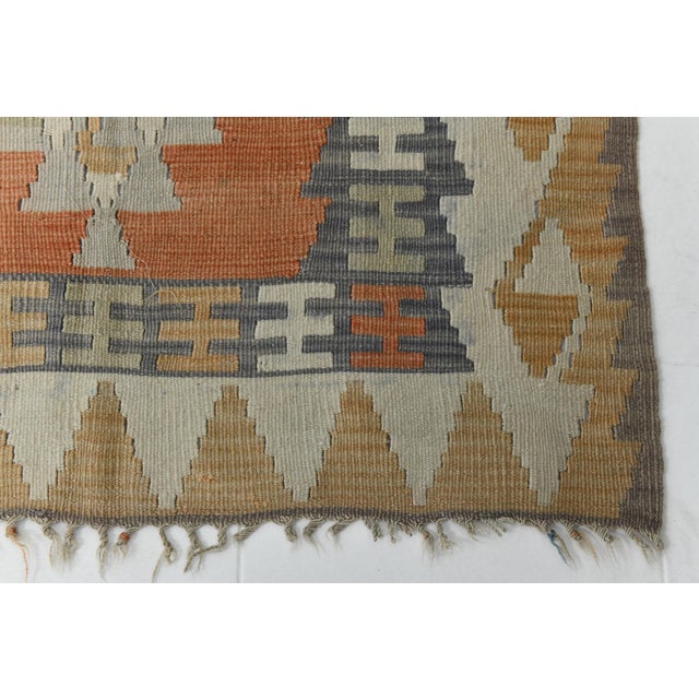 Vintage Kilim Rug in Wool For Sale - Image 9 of 13
