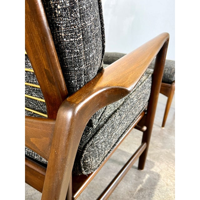 1960s Mid Century Danish Modern Walnut Framed Reclining Lounge Chair & Ottoman by Kofod Larsen for Selig For Sale - Image 5 of 11