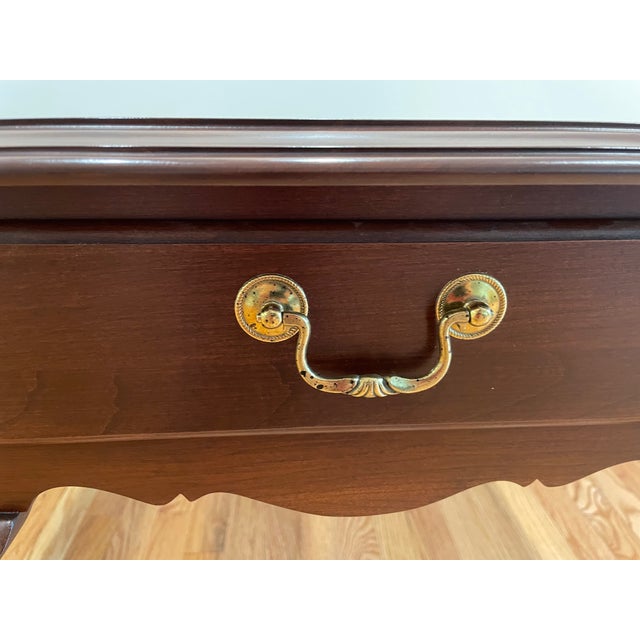Ethan Allen Pair of Ethan Allen Georgian Court Queen Anne Style Side Tables For Sale - Image 4 of 13
