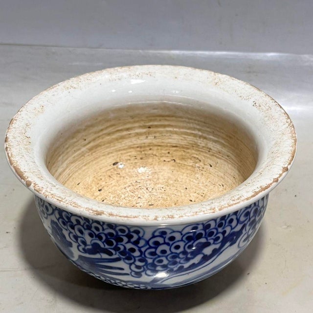Blue Blue and White Phoenix & Grape Porcelain Bowl, Chinoiserie Decor Basin For Sale - Image 8 of 9