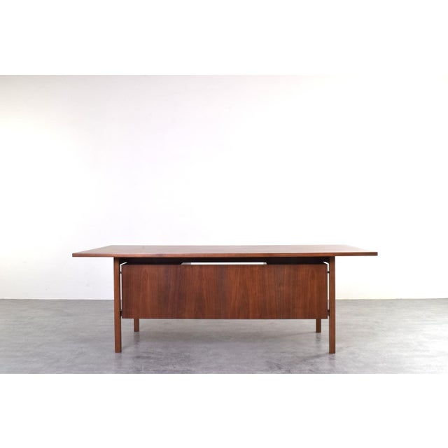 Large Mid-Century Modern American Walnut Executive Desk, 1970s For Sale - Image 4 of 18