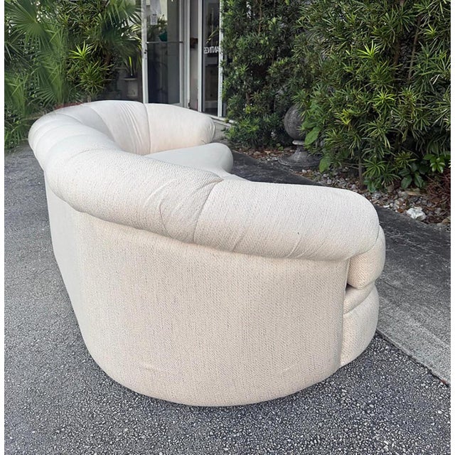 Thayer Coggin Thayer Coggin Curved Channeled Asymmetric Sofa, Usa 1980s For Sale - Image 4 of 10