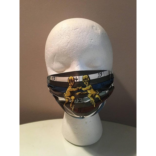 Hermès Handmade Hermes Vintage Dies et Hore Gemini Silk Scarf Face Mask For Sale - Image 4 of 9