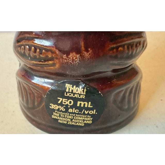 1970s Vintage 1970s Hand-Glazed Ceramic Māori Tekoteko Decanter - New Zealand Mid-Century Barware Attributed to Orzel Pottery For Sale - Image 5 of 10
