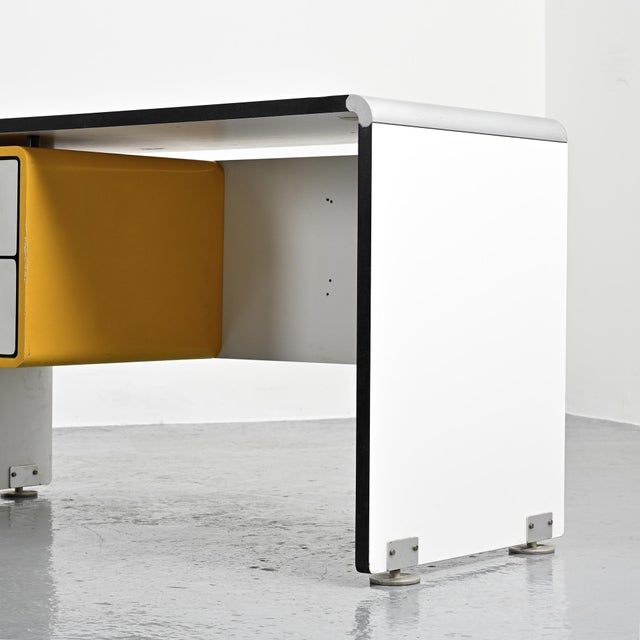 White Children's Desk by Alain Richard for T.F.M, France, 1970 For Sale - Image 8 of 12