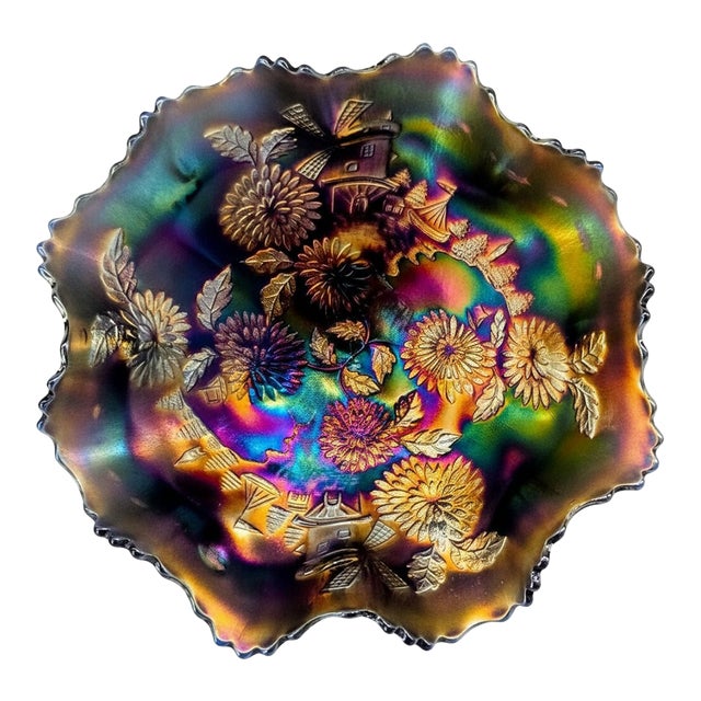 Classic Period Imperial Amethyst Carnival Glass Windmill Footed Bowl For Sale