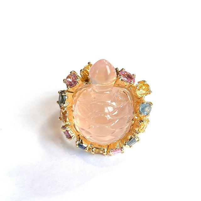 Contemporary Bochic “Orient” Turtle Rose Quartz & Sapphires Ring Set In 18K Gold & Silver, Size 5 For Sale - Image 3 of 8