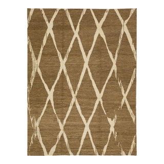 Modern Hand-Woven Tan Wool Rug With Geometric Design For Sale