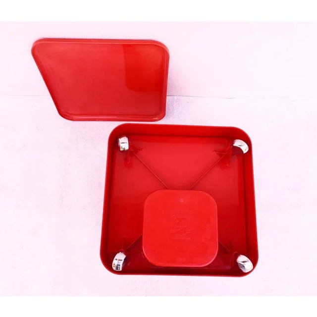 Italian Cube Container with Dime Model Wheels by Marcello Siard for Longato, 1960s For Sale - Image 4 of 6