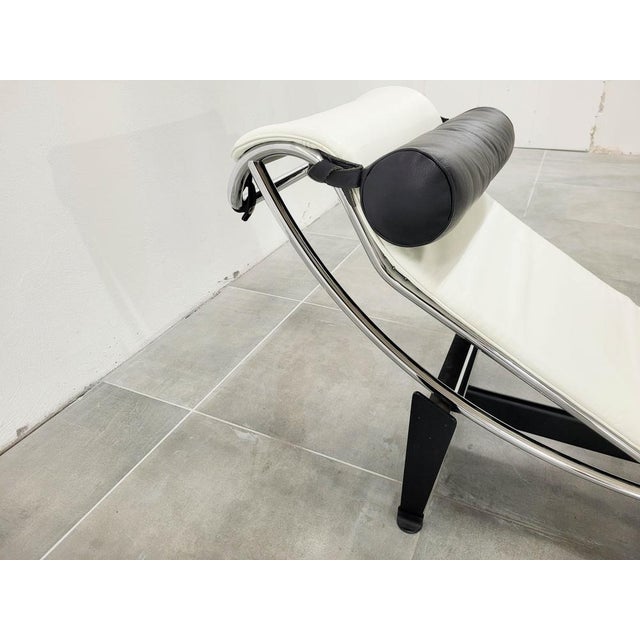 LC-4 Lounge Chair by Le Corbusier for Cassina For Sale - Image 17 of 18