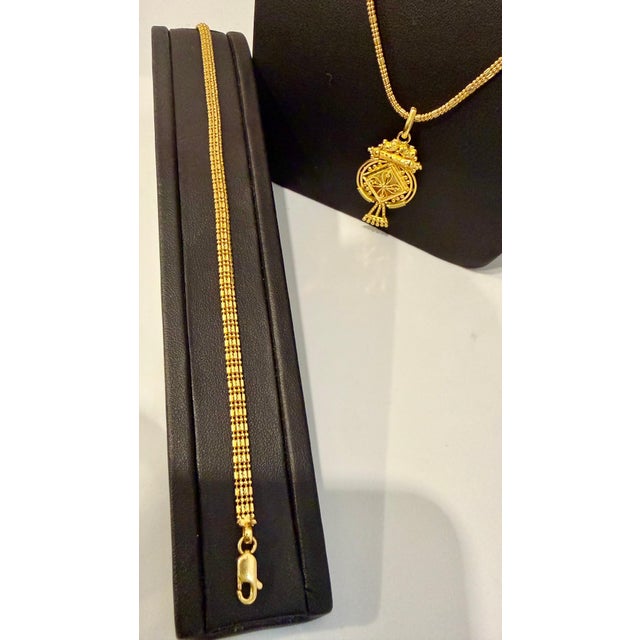 2020s 30.8 Gm 22 Karat Yellow Gold Earring , Bracelet & Chain + Pendant Bridal Suite For Sale - Image 5 of 8