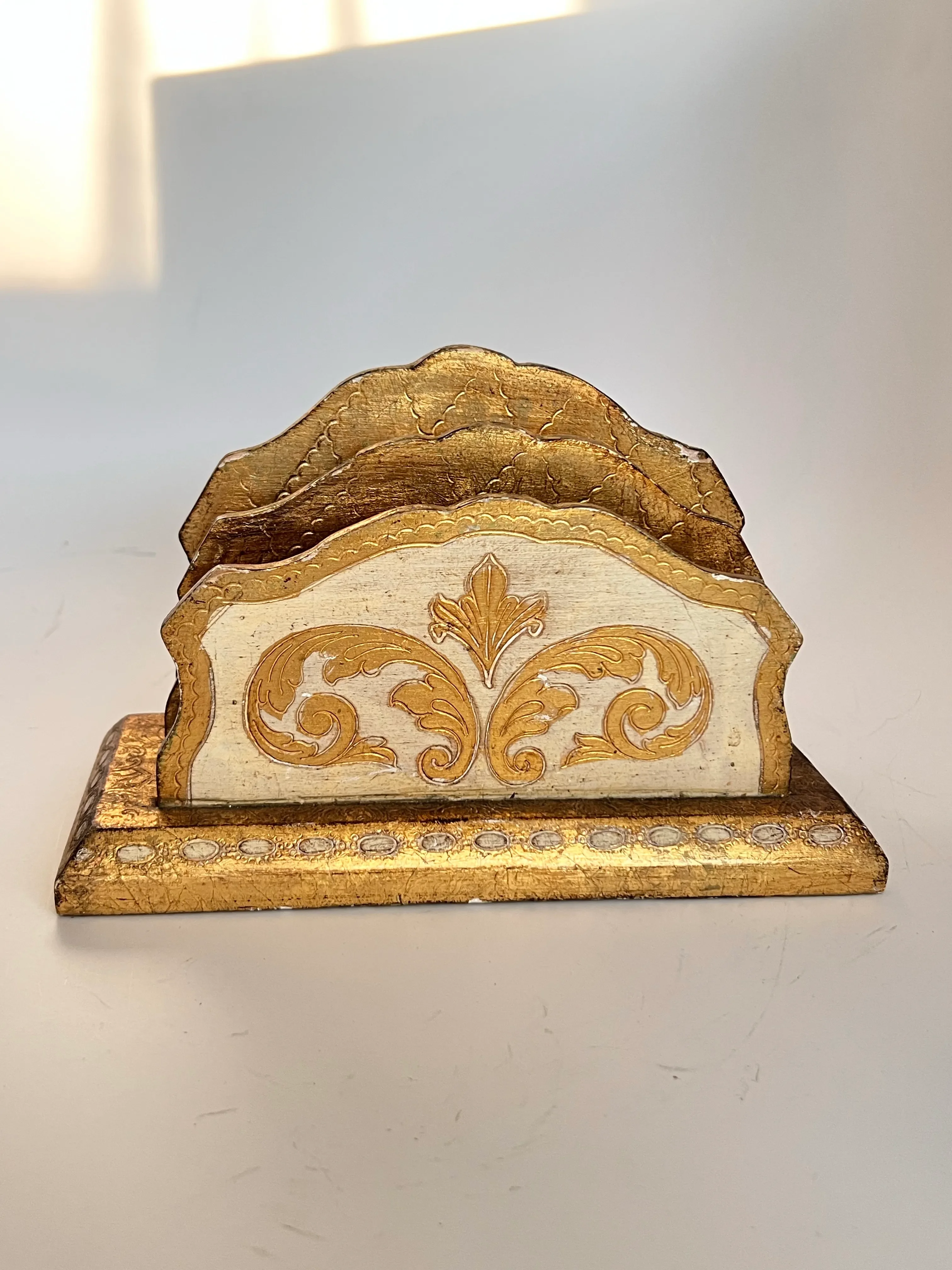 vintage-hollywood-regency-
