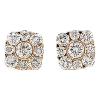 Classic Sparkly Diamond Studs in Solid 14k Gold - Perfect for Daily Wear, A Pair For Sale