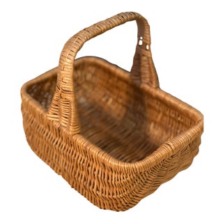 French Classic Wicker Basket For Sale