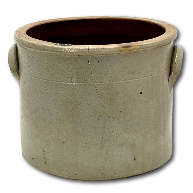 Very Nicely Blue Decorated Small 1 Gallon Size Antique American Stoneware Storage Crock - Mid 19th Century For Sale - Image 15 of 18