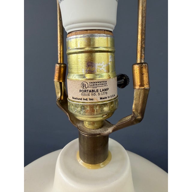 Off-white 1960s Lotte and Gunnar Bostlund Table Lamp With Original Shade Mid Century For Sale - Image 8 of 8