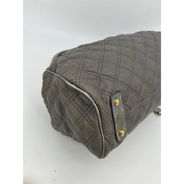 Mid 20th Century Marc Jacobs Gray Quilted Leather Gold Stam Bag For Sale - Image 9 of 11