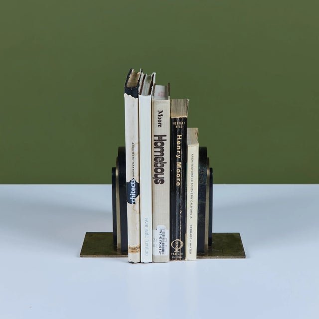 Pair of Arch Bookends by Walter von Nessen for Chase USA For Sale In Los Angeles - Image 6 of 18