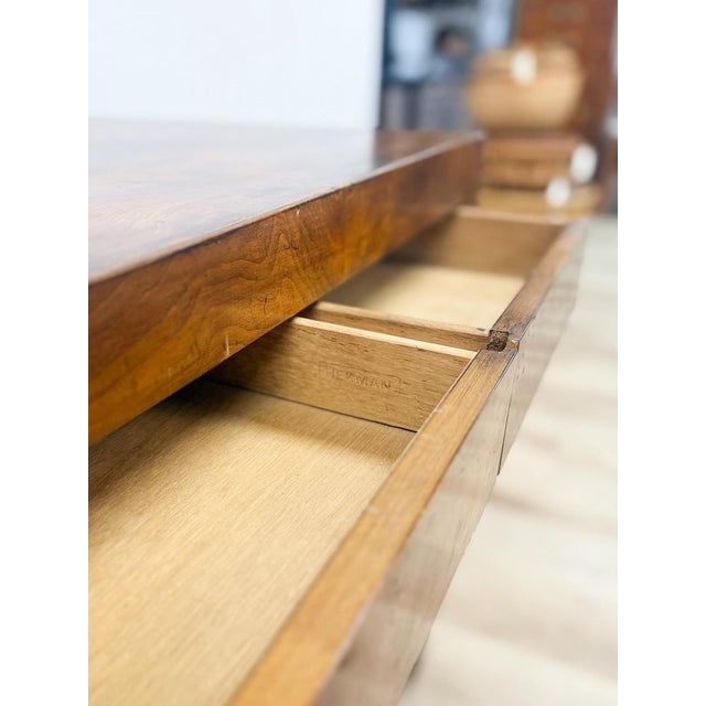 Rare Vintage Hekman MCM Burlwood Desk With Three Drawers Mid Century Collectable For Sale - Image 10 of 13