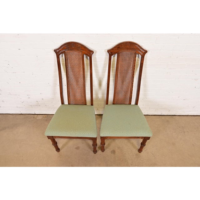 1970s Henredon Style Mid-Century Hollywood Regency Carved Oak and Cane Bamboo Form High Back Side Chairs or Dining Chairs, Pair For Sale - Image 5 of 11