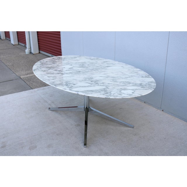 Metal Mid-Century Florence Knoll Oval Dining Table Desk 78" Arabescato Marble, 2008 For Sale - Image 7 of 18