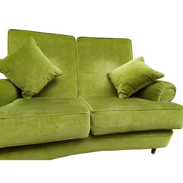 Vintage Italian Two-Seater Sofa in Green Velvet, 1960s For Sale - Image 10 of 11
