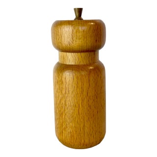Vintage Danish Modern White Oak Salt or Pepper Grinder With Brass Hardware — Scandinavian European Kitchenware For Sale