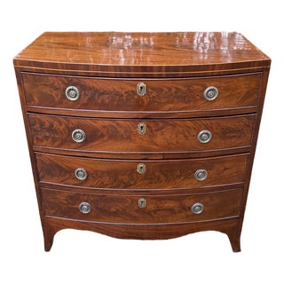Antique Georgian Mahogany Bow Fronted Chest of Drawers, 1820 For Sale