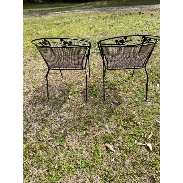 1960s 1960s Vintage Wrought Iron Patio Chairs in the Style of Russell Woodard - a Pair For Sale - Image 5 of 13