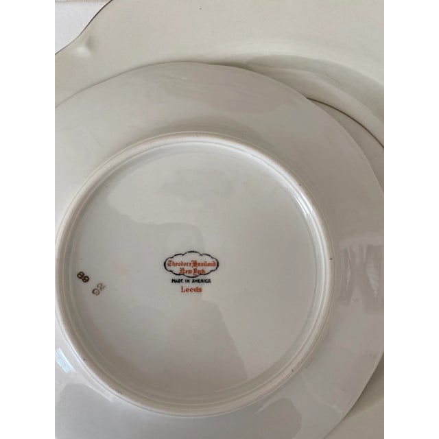 Ceramic 1950s Theodore Haviland New York Leeds Cream & White Dinner & Salad Plates- 12 Pieces For Sale - Image 7 of 10