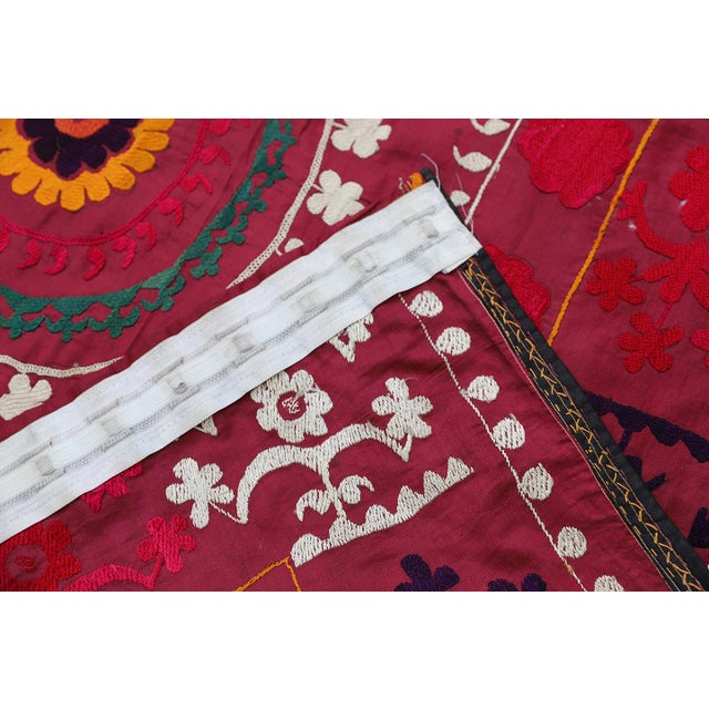 Textile 1940s Vintage Uzbek Embroidered Suzani Panel | Hand Embroidered Textile Tapestry For Sale - Image 7 of 8