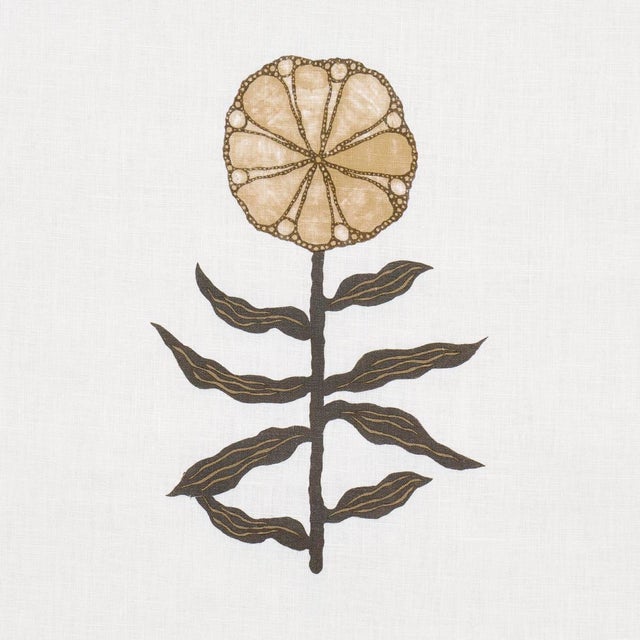 Contemporary SAMPLE - Schumacher x Marian Mcevoy Pretty Petals Fabric In Neutral For Sale - Image 3 of 4