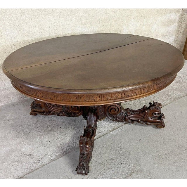 Extendable Renaissance Style Table in Walnut For Sale - Image 4 of 6