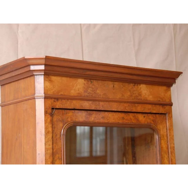 French Showcase Cabinet, 1880s For Sale - Image 6 of 9
