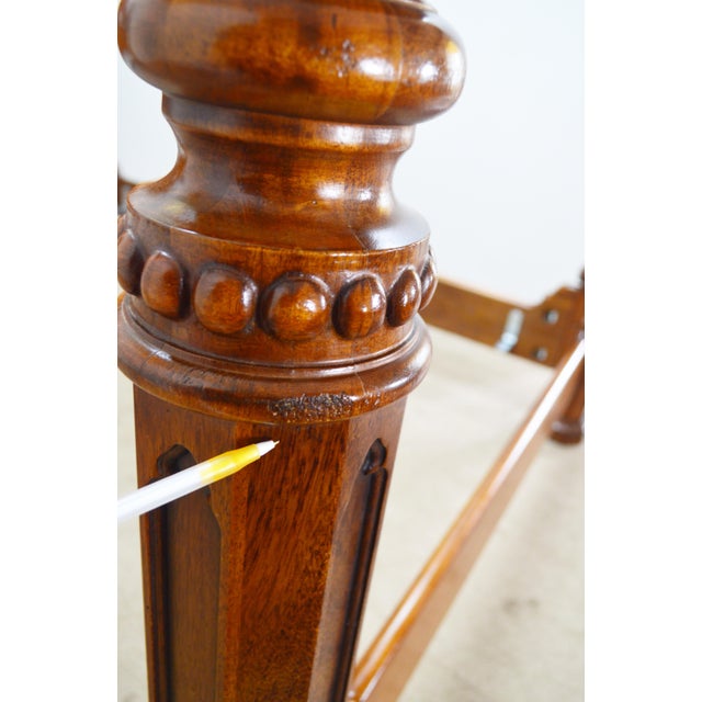 Late 20th Century Henredon Queen Bed For Sale - Image 5 of 13