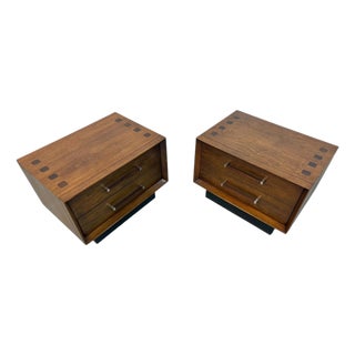 Mid-Century Modern Lane Walnut & Rosewood Nightstands - Set of 2 - Refinished! For Sale
