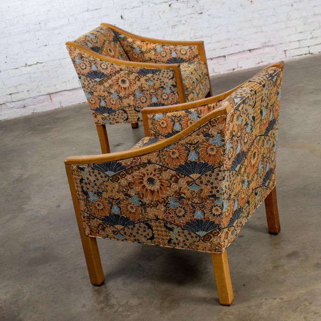 Mid-20th Century Mid Century Modern Pair Chairs With Oak Frames and Floral Fabric For Sale - Image 4 of 18