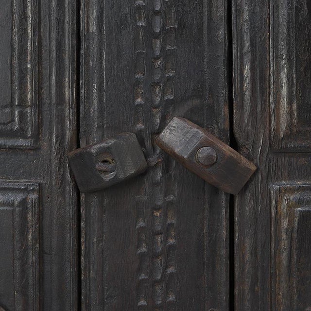 Antique Rustic Farmhouse Spanish Oak Cabinet, 1600s For Sale - Image 17 of 18