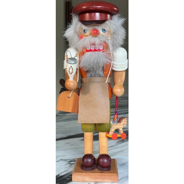 1980’s Christian Holzkunst Ulbricht Nutcracker - Toymaker / Carpenter Motif For Sale - Image 11 of 18