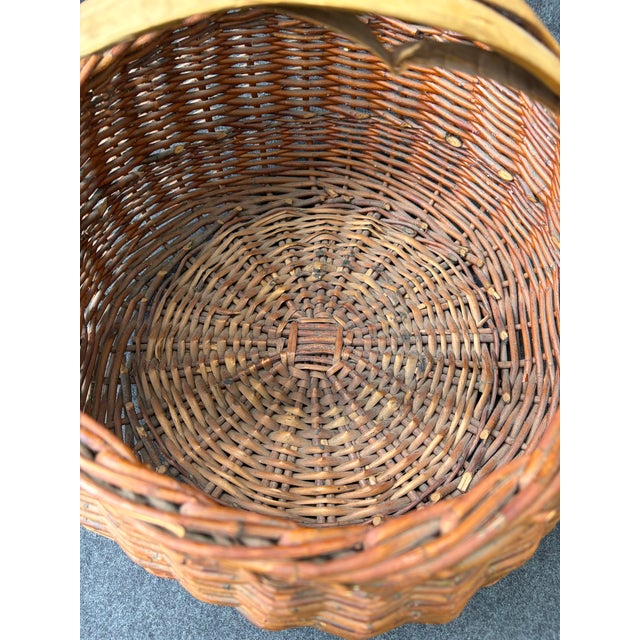 Large Antique Hand Woven Willow Gathering Basket Branch Handle For Sale - Image 9 of 17