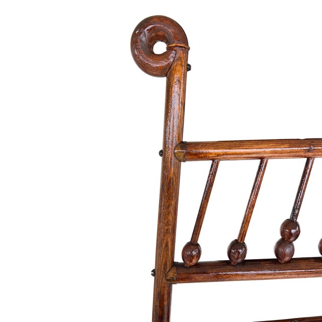 Large Stick and Ball English Victorian Campaign Floor Easel in Turned Wood 1900s For Sale - Image 12 of 13