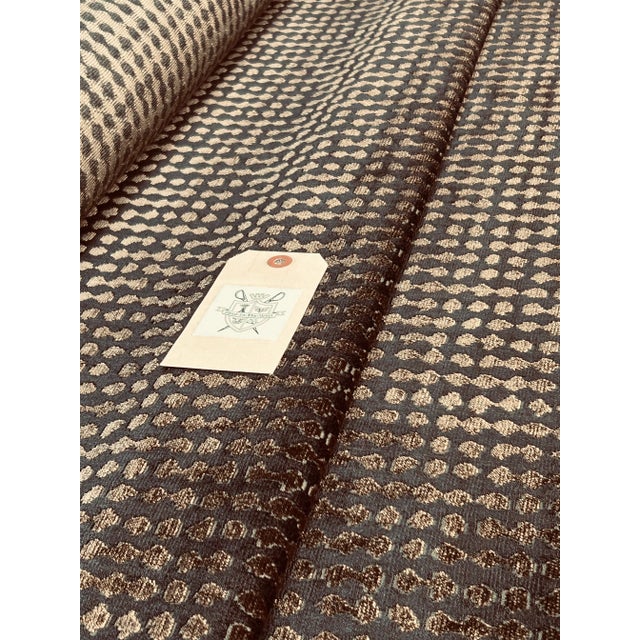 Abstract Clarence House "Coltrane” Velvet– 6.5 Yards For Sale - Image 3 of 4