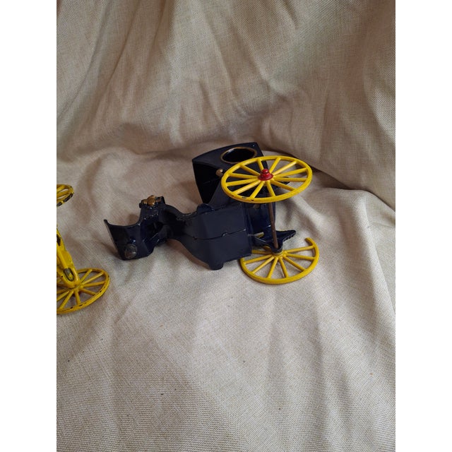 Antique Cast Iron Kenton Cabriolet Hansom Cab Carriage Toy - Original Figures For Sale - Image 12 of 18