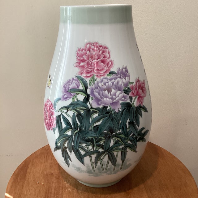 Vintage Large Porcelain Qing Dynasty Famille Rose Hand Painted Peonies Vase With Stylized Calligraphy For Sale - Image 11 of 12