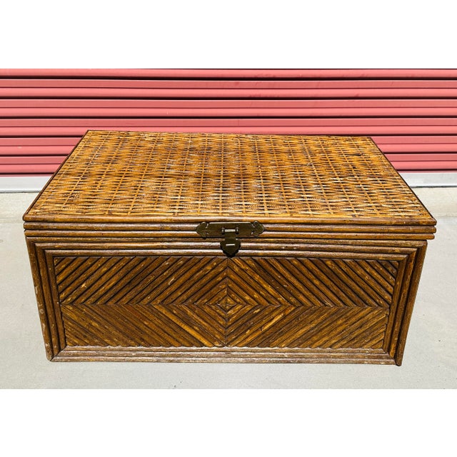 Brown Vintage Pencil Reed/Bamboo Diamond Pattern Wood Storage Trunk For Sale - Image 8 of 10