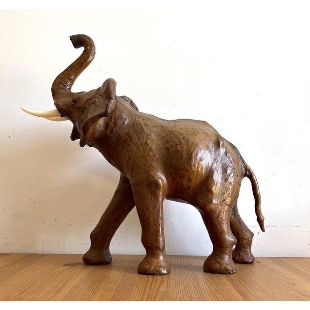 Mid-Century Modern Elephants in Brown Leather, 1960s For Sale - Image 3 of 17