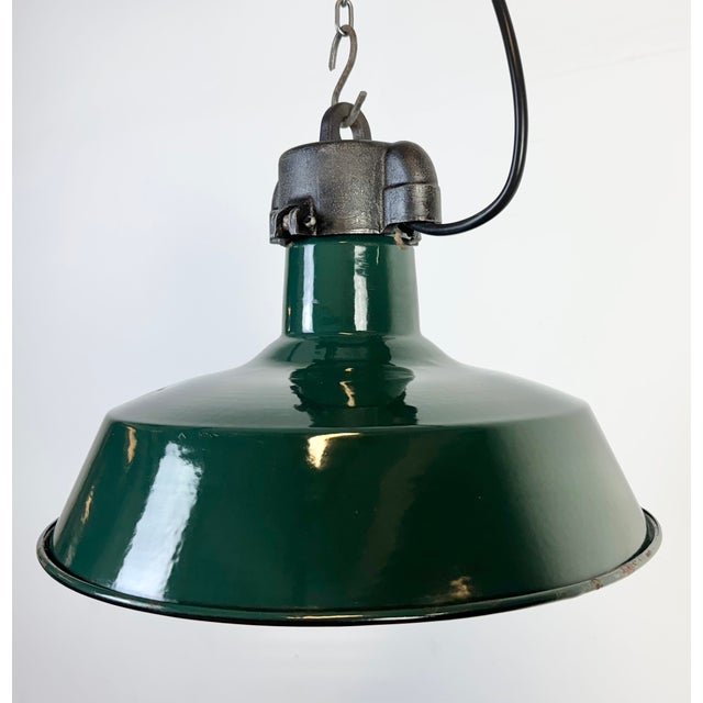 1960s French Industrial Dark Green Enamel Factory Pendant Lamp, 1960s For Sale - Image 5 of 18