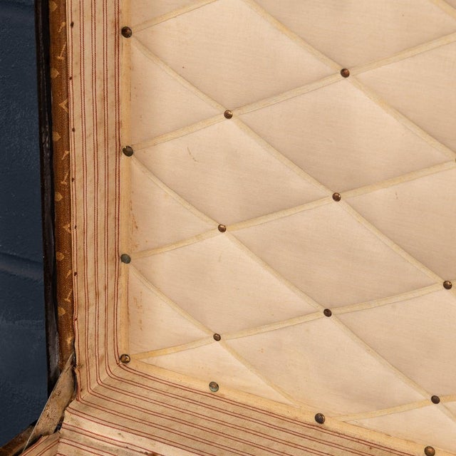 Antique French Malle Haute Trunk in Woven Canvas from Louis Vuitton, 1900 For Sale - Image 3 of 18